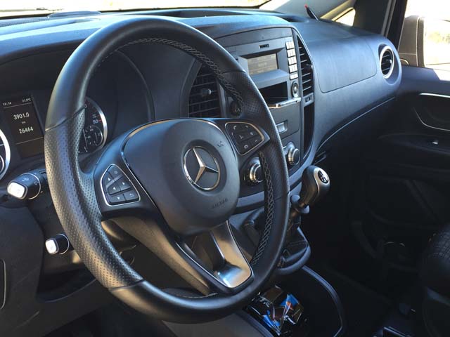 Puesto de conducción del nuevo Mercedes Benz Vito Tourer.